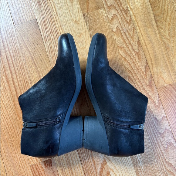 Dansko Women's Raina Bootie - Picture 3 of 6